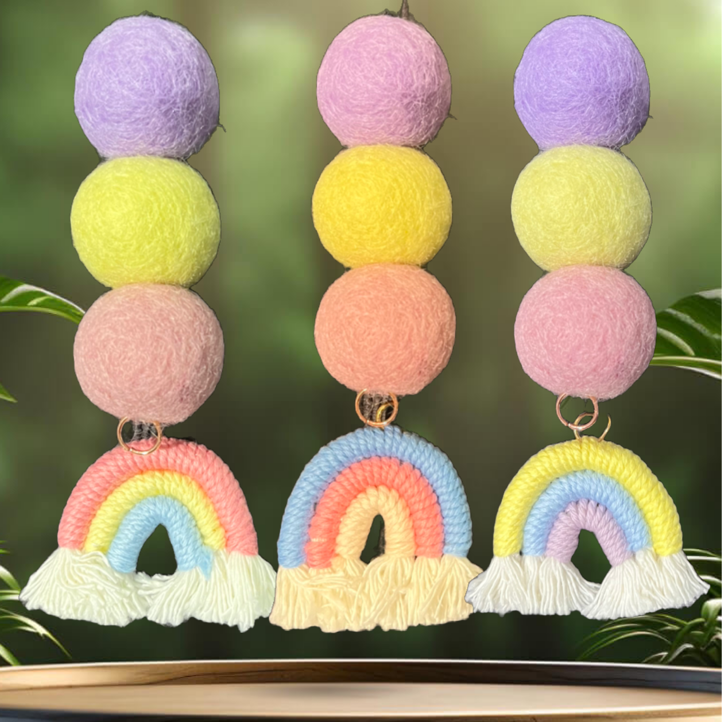 Smelly Van Dangle w/ 3 Scent Balls SVB303 Rainbow Decorative Hanger